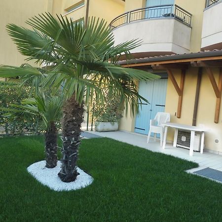 קאורלה Residence Elisa Piano Terra Con Giardino E Posto Spiaggia Incluso חדר תמונה