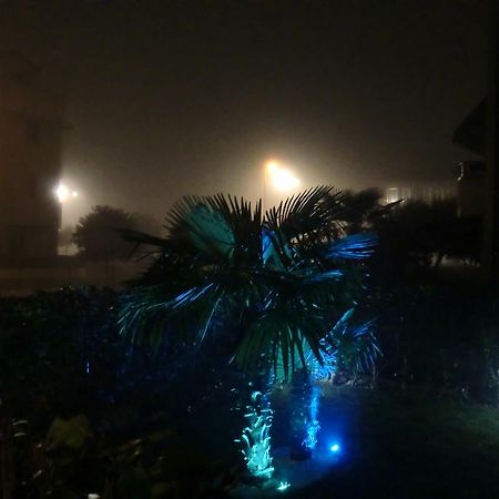 קאורלה Residence Elisa Piano Terra Con Giardino E Posto Spiaggia Incluso מראה חיצוני תמונה