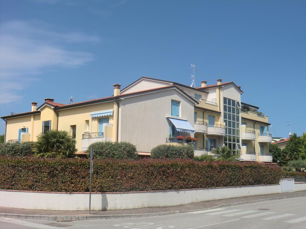 קאורלה Residence Elisa Piano Terra Con Giardino E Posto Spiaggia Incluso חדר תמונה
