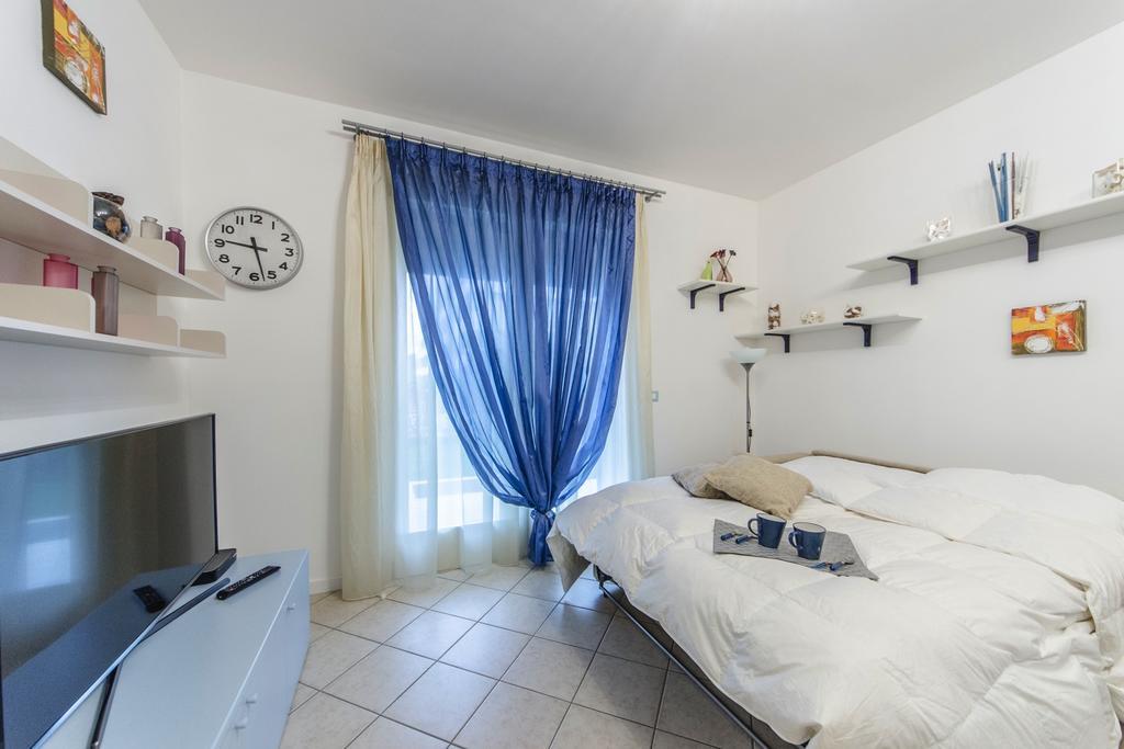 קאורלה Residence Elisa Piano Terra Con Giardino E Posto Spiaggia Incluso מראה חיצוני תמונה